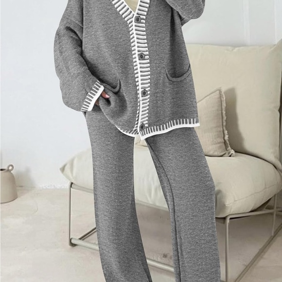 Gray Sweater Set Wide Leg Pants NEW - Picture 2 of 8